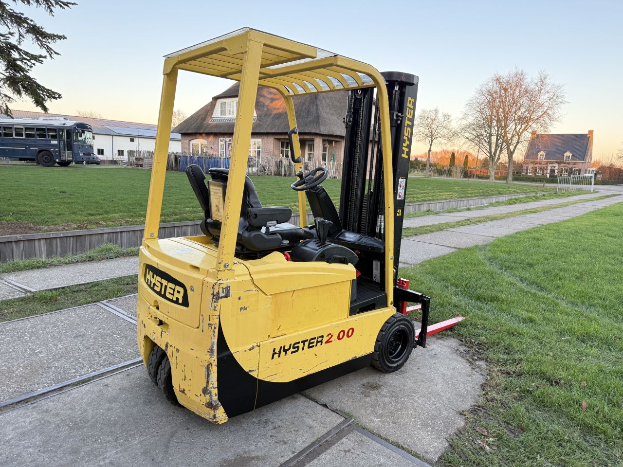 Hyster 2 tonner elektrisch 3-delig 4.9M Sideshift 1800h !