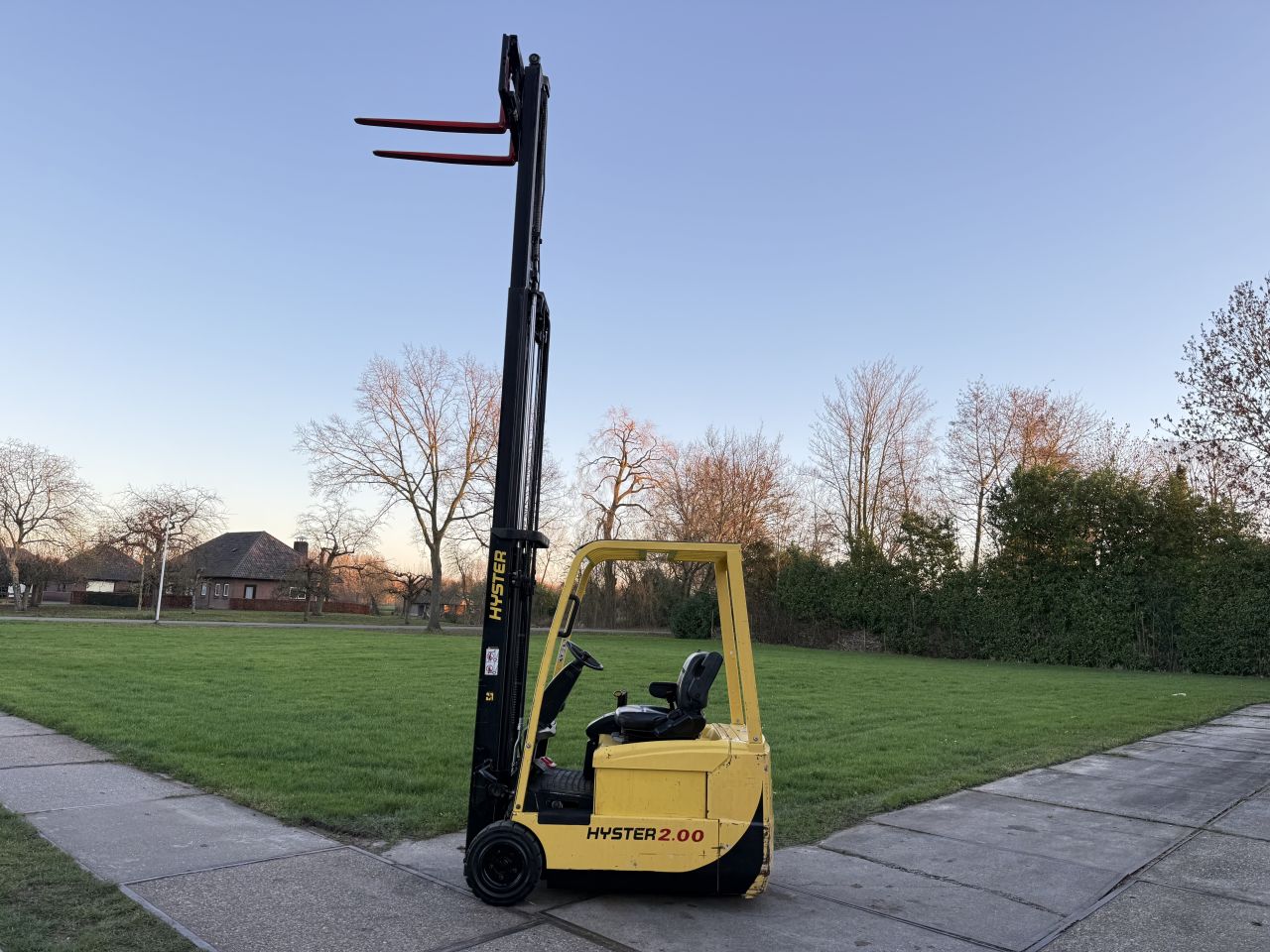 Hyster 2 tonner elektrisch 3-delig 4.9M Sideshift 1800h !