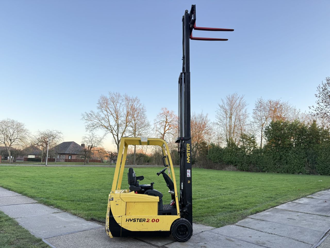 Hyster 2 tonner elektrisch 3-delig 4.9M Sideshift 1800h !