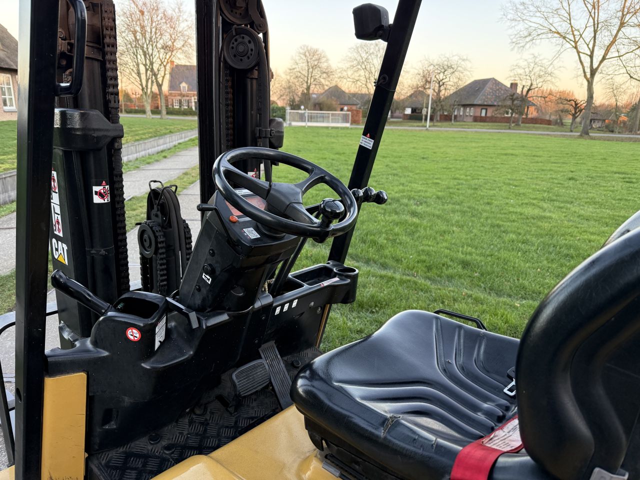 Caterpillar 2500KG elektrisch triplex 4.7M Sideshift 4000uur