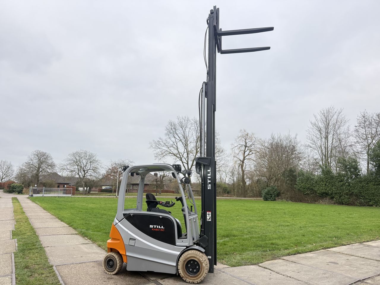 Still RX60-30 heftruck BJ2019 triplex Freelift Sideshift