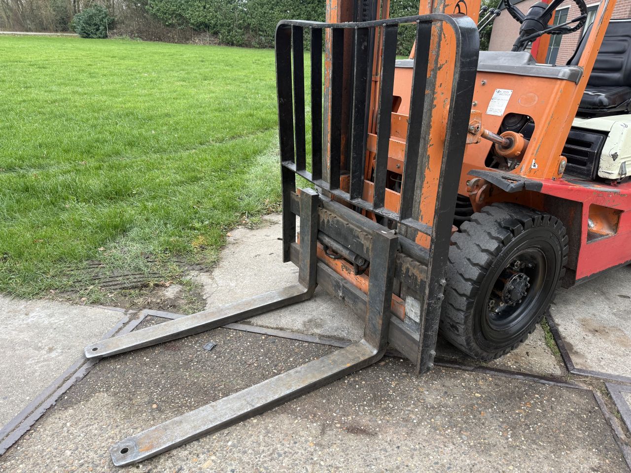 Toyota 2 tonner diesel heftruck Sideshift verlichting automaat