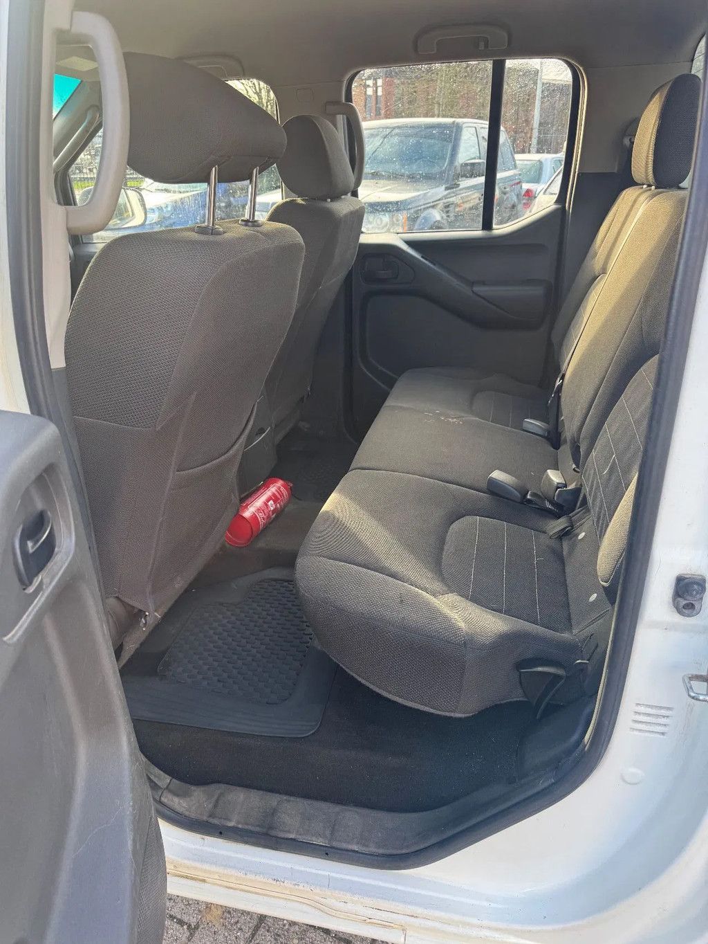 Nissan NAVARA **4X4-EURO 4-LOW KM**