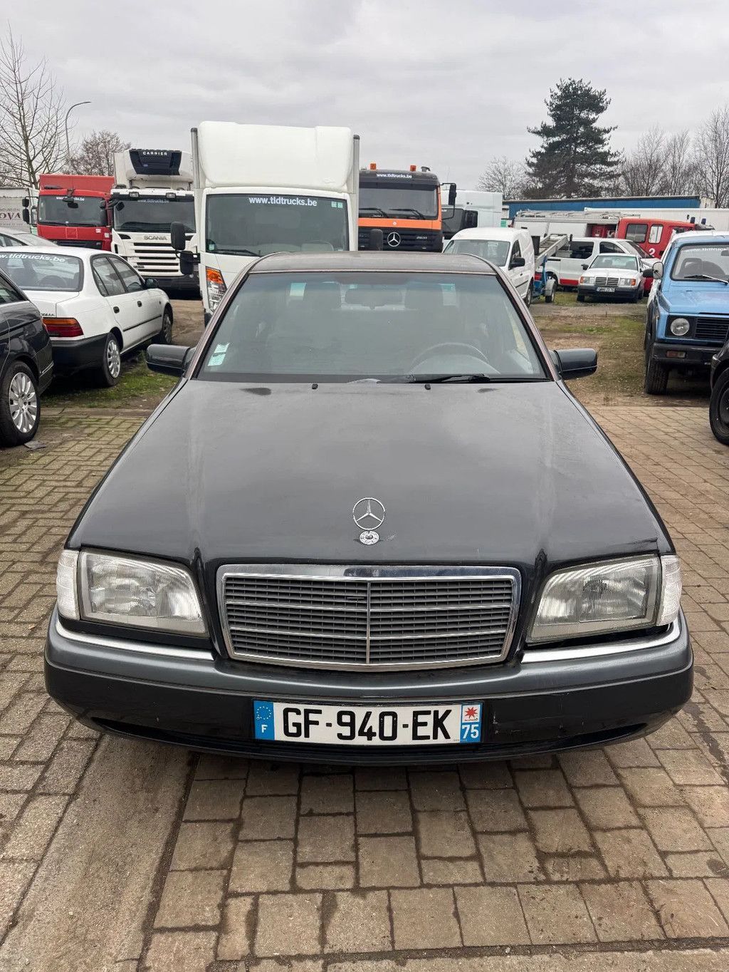 Mercedes-Benz C-klasse **C220 DIESEL-FRENCH CAR**