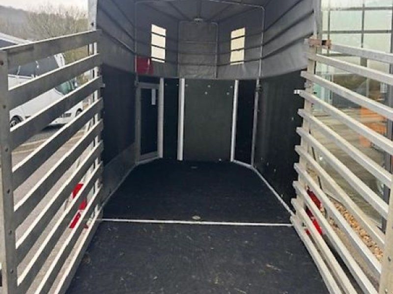 ALF Pferde Vieh 2t. Holz/Plane