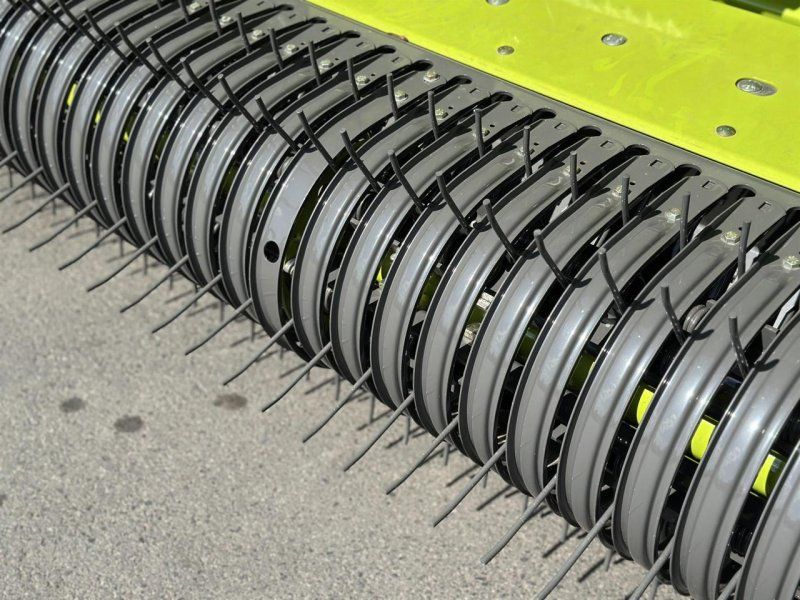 Claas PICK UP 300 PROFI CONTOUR