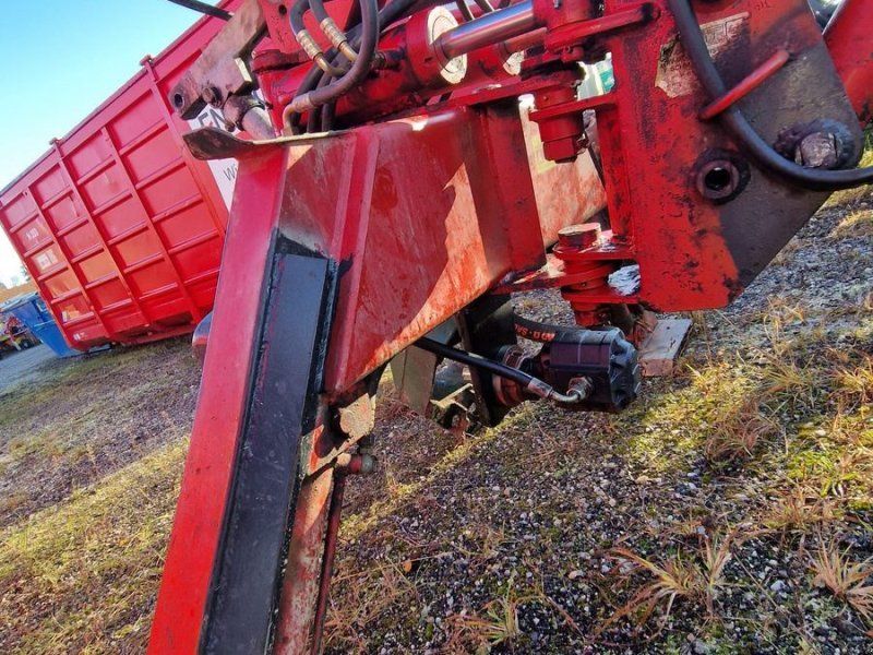 Moser  Heckbagger 4m