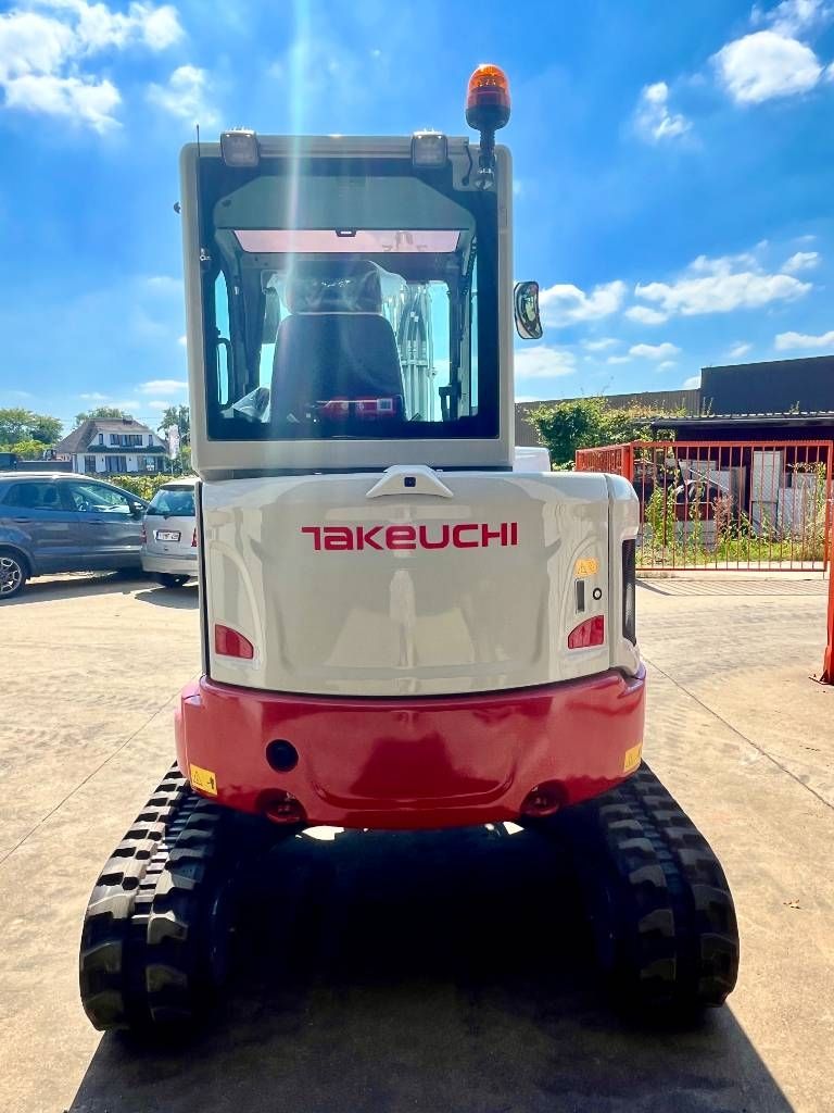 Takeuchi TB 335 R
