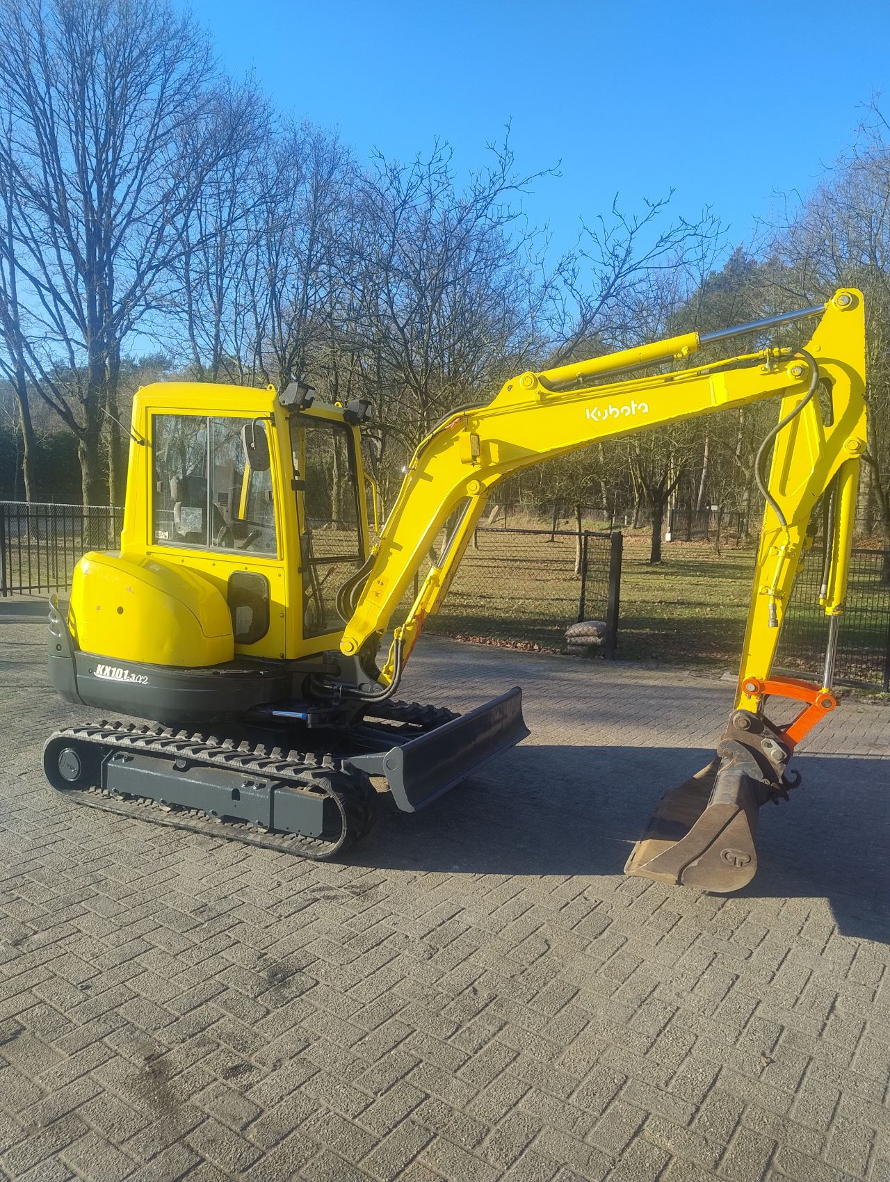 Kubota kx35u en Kubota kx101-3 minigraver sloop sorteer functie