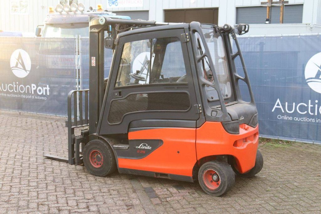 Forklift Linde E25L-01 Electric 2500kg 2016
