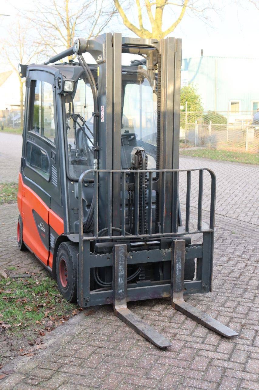 Forklift Linde E25L-01 Electric 2500kg 2016