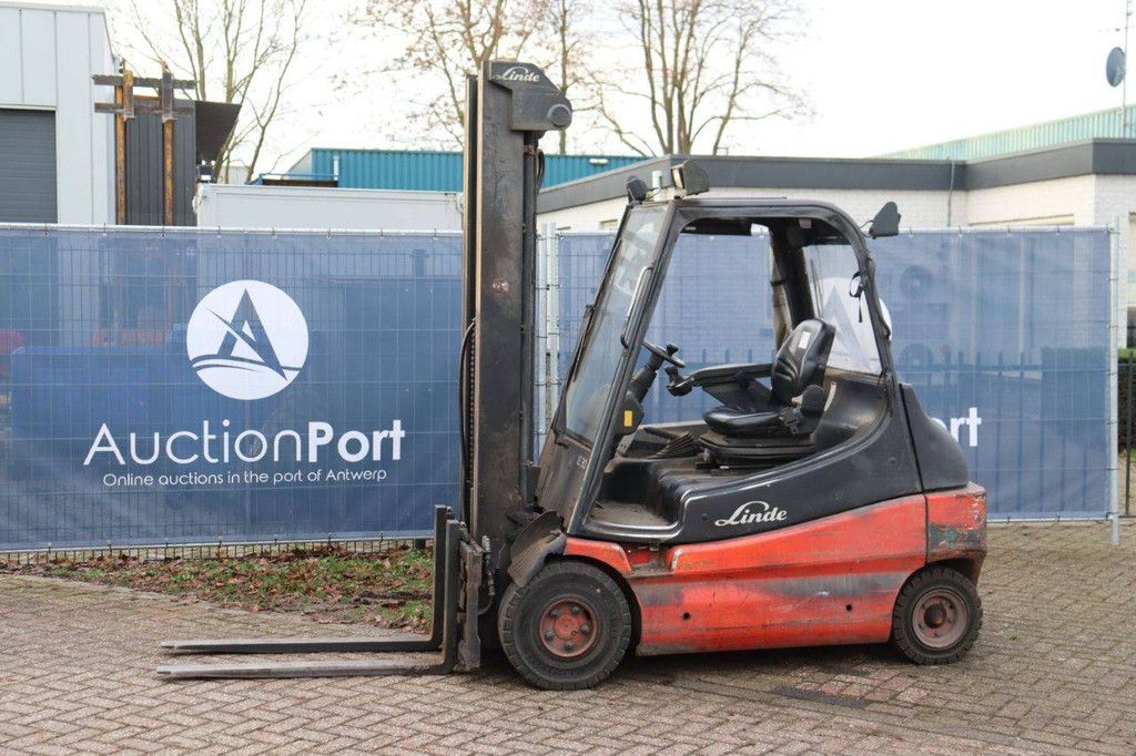Heftruck Linde E30/02 Elektrisch 3000kg 2008