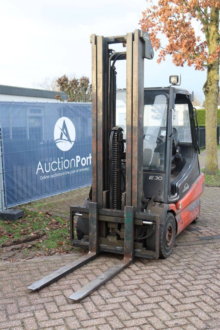 Heftruck Linde E30/02 Elektrisch 3000kg 2008