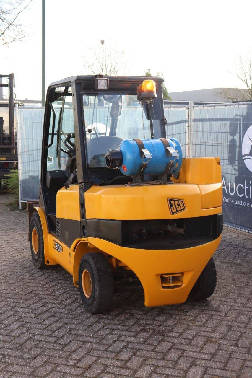 JCB 30G LPG telehandler 3000kg 4.1m 2010