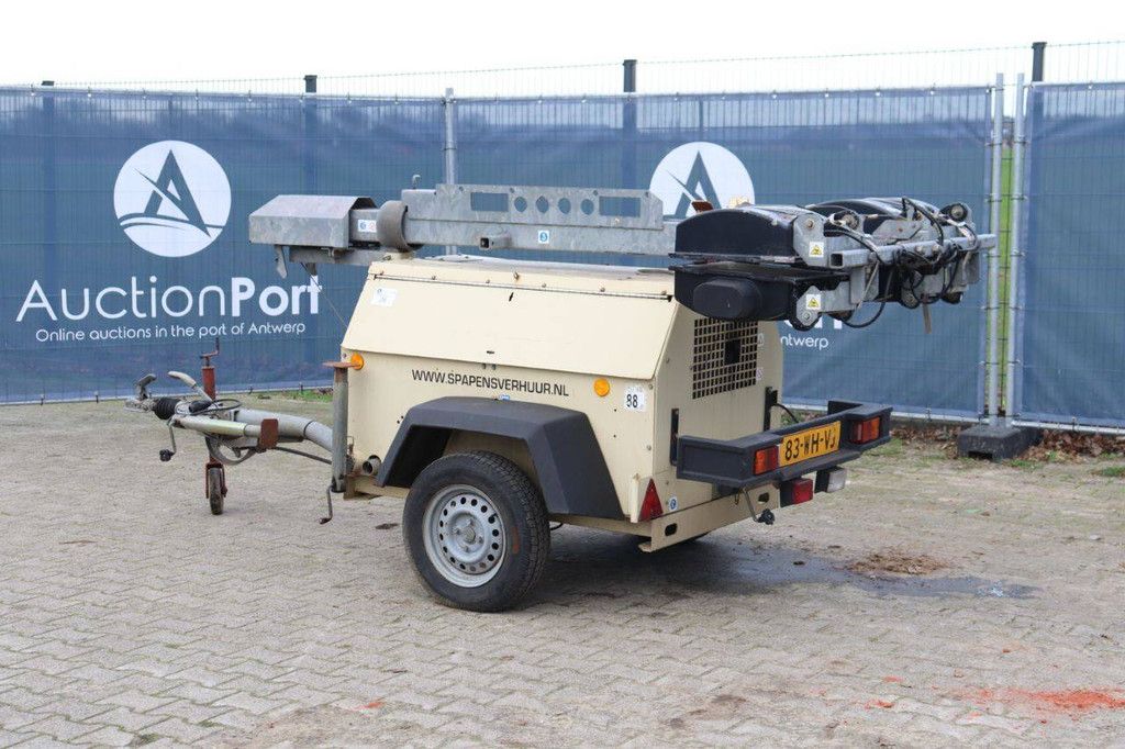 Light tower Doosan LT6K Diesel 8.8kVA 2011