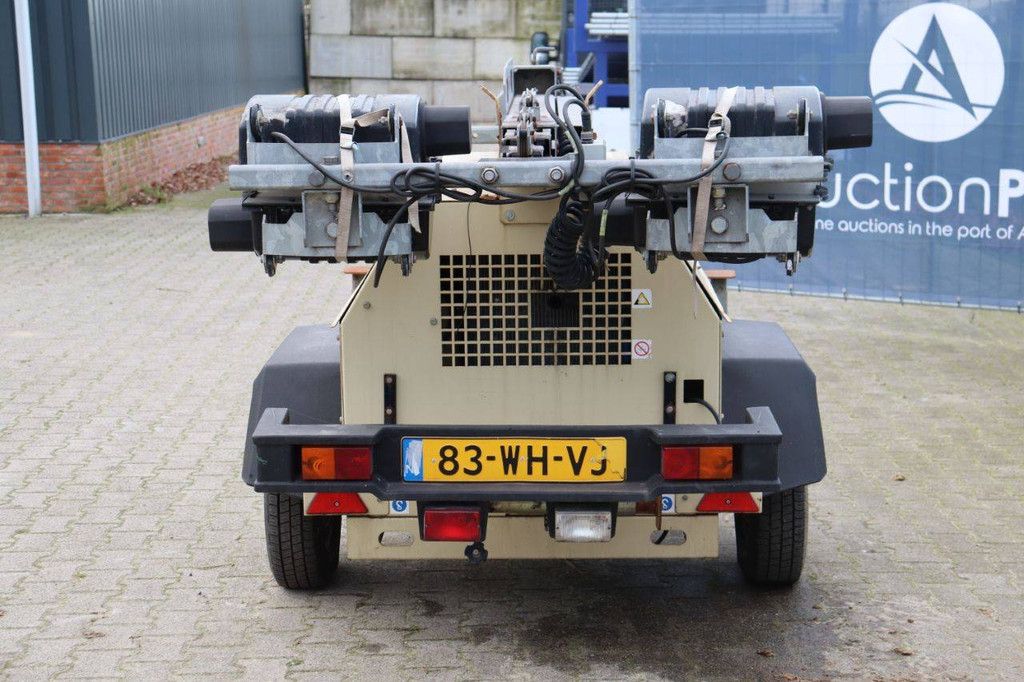 Light tower Doosan LT6K Diesel 8.8kVA 2011