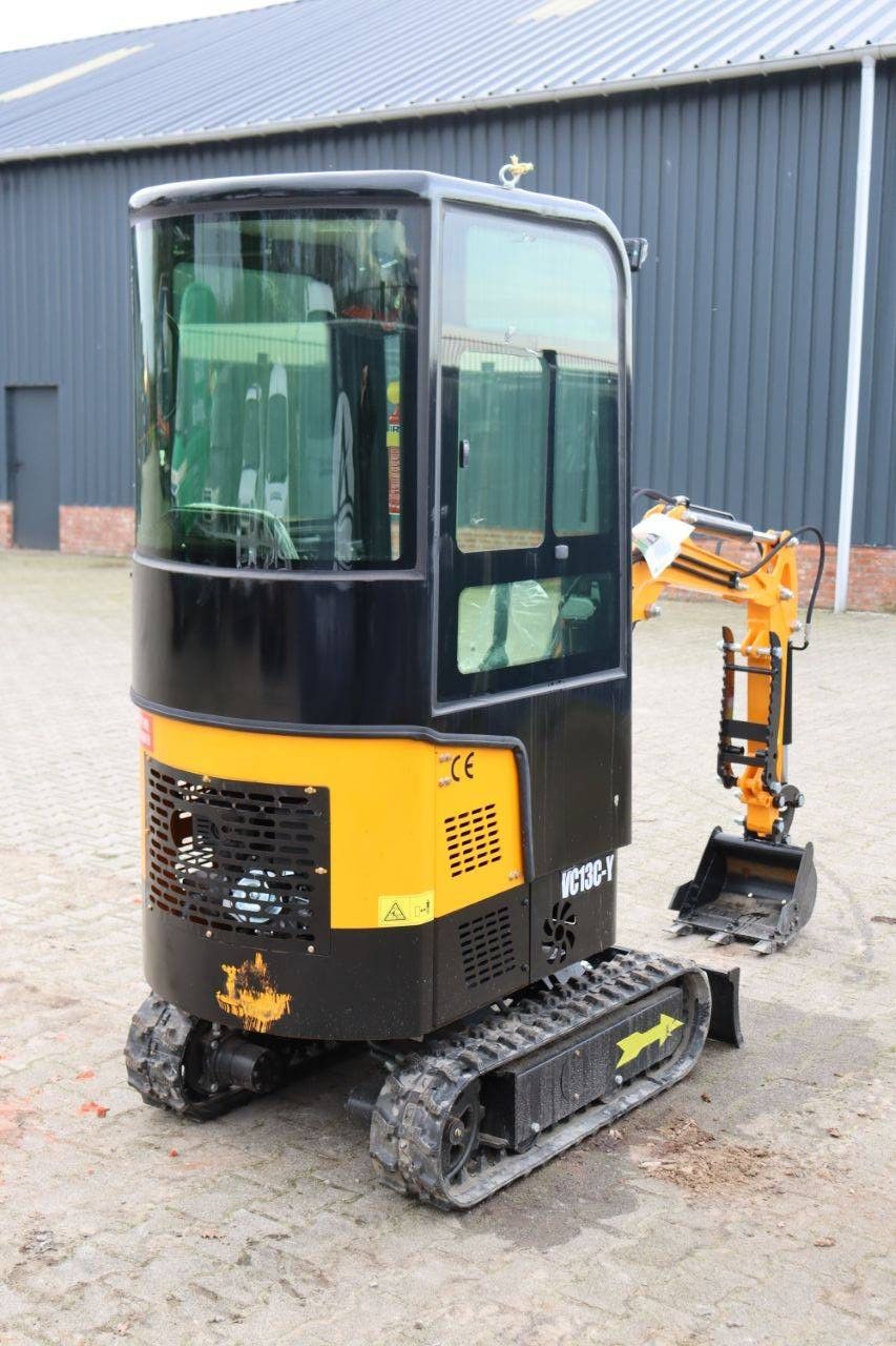Mini excavator Vicsec VC13C-Y Petrol 13.5 hp 2025 New