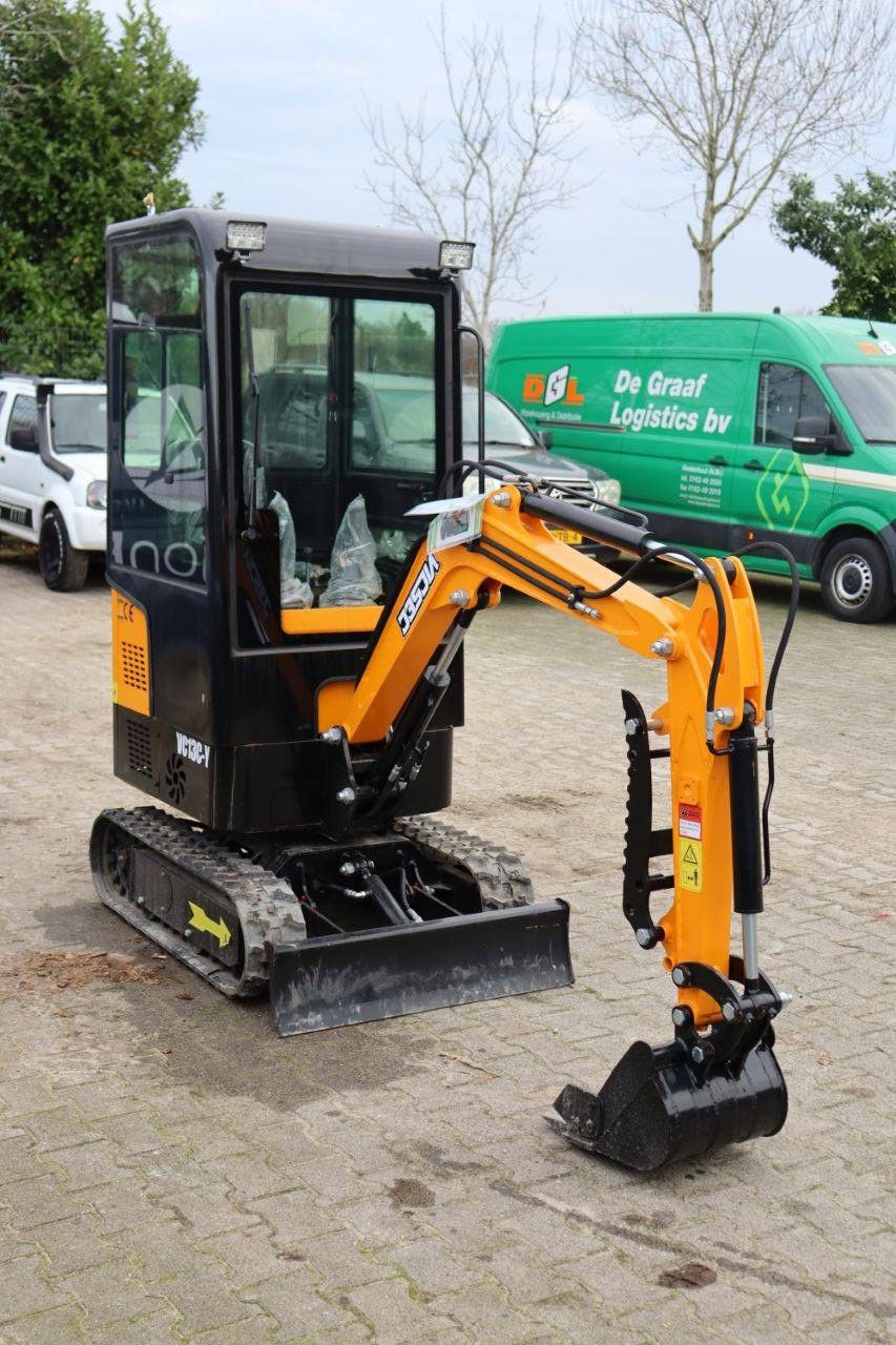 Mini excavator Vicsec VC13C-Y Petrol 13.5 hp 2025 New