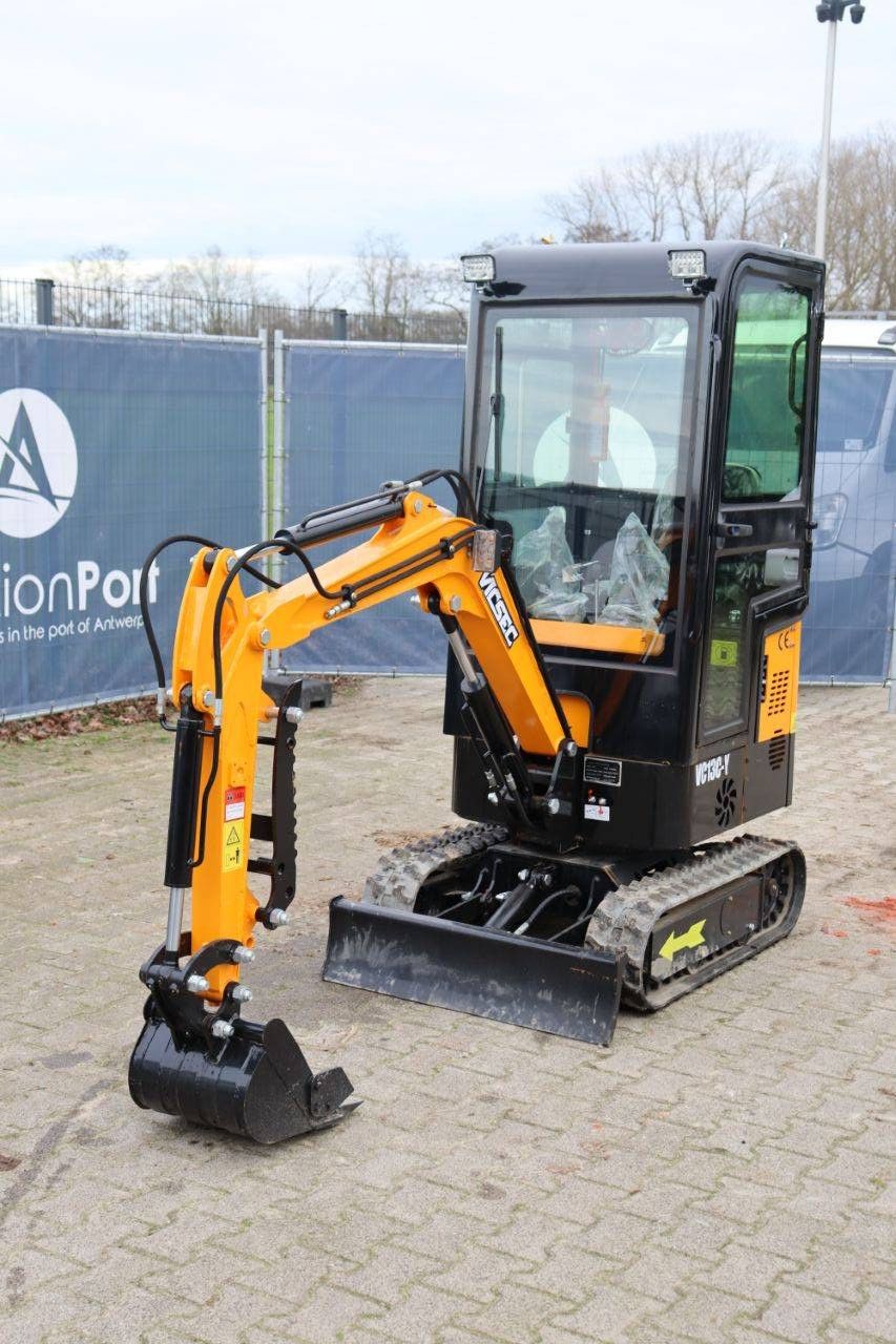 Mini excavator Vicsec VC13C-Y Petrol 13.5 hp 2025 New