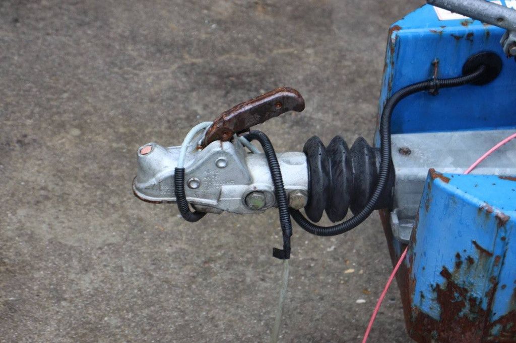 Trailer aerial platform Teupen Gepard 25t 25.0m 2012