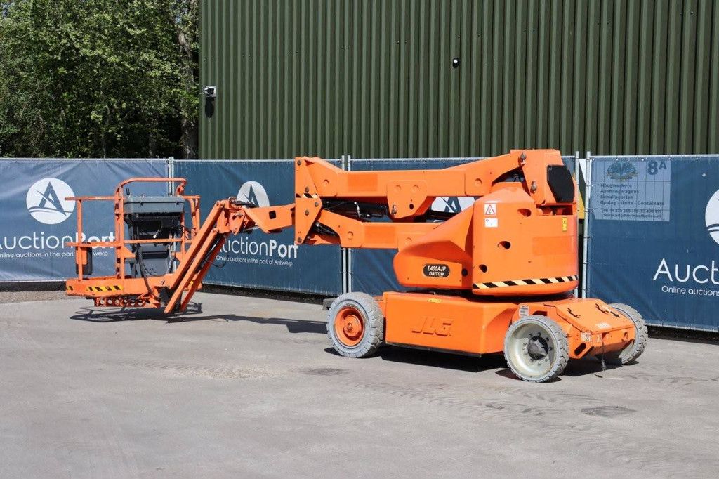 JLG E400AJPN Electric Articulating Boom Lift 14.19m 2011