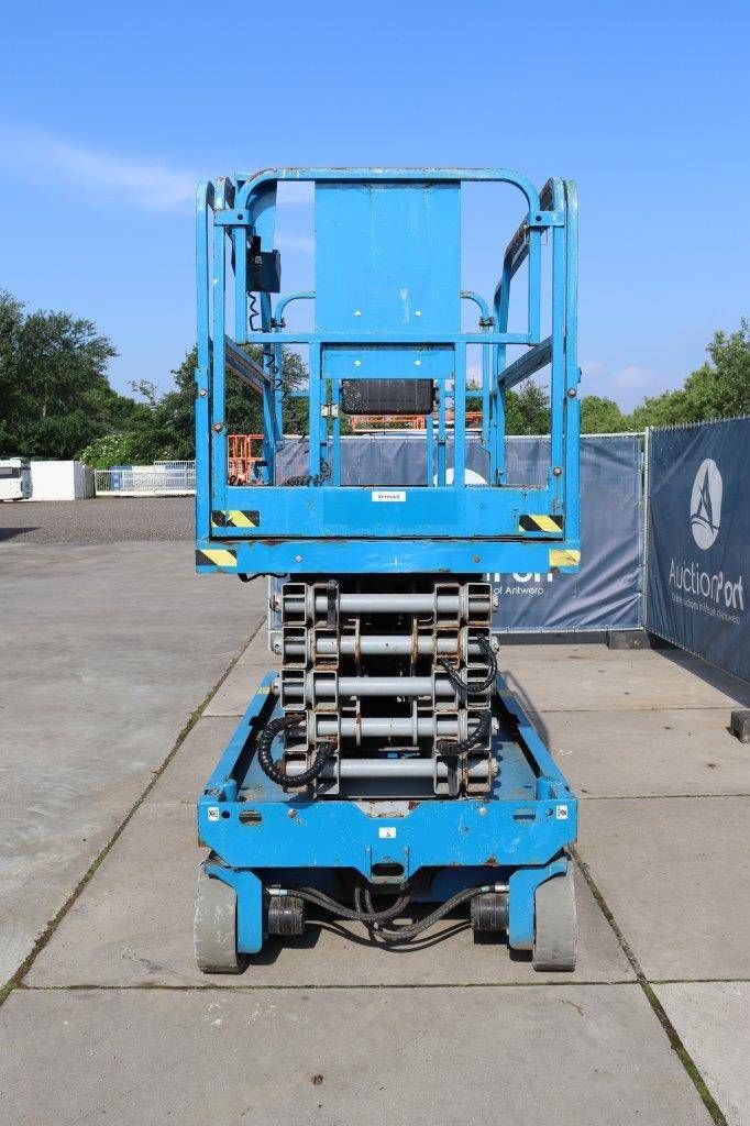 Genie GS4047 Electric Scissor Lift 350kg 13.70m 2013