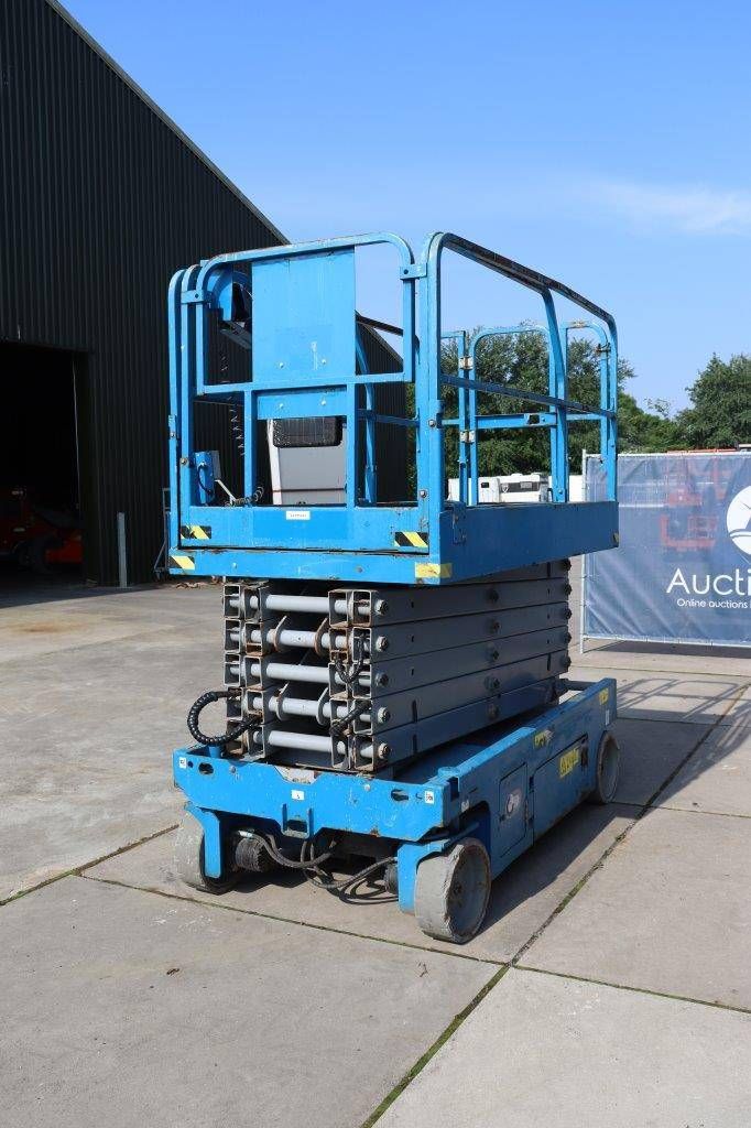 Genie GS4047 Electric Scissor Lift 350kg 13.70m 2013