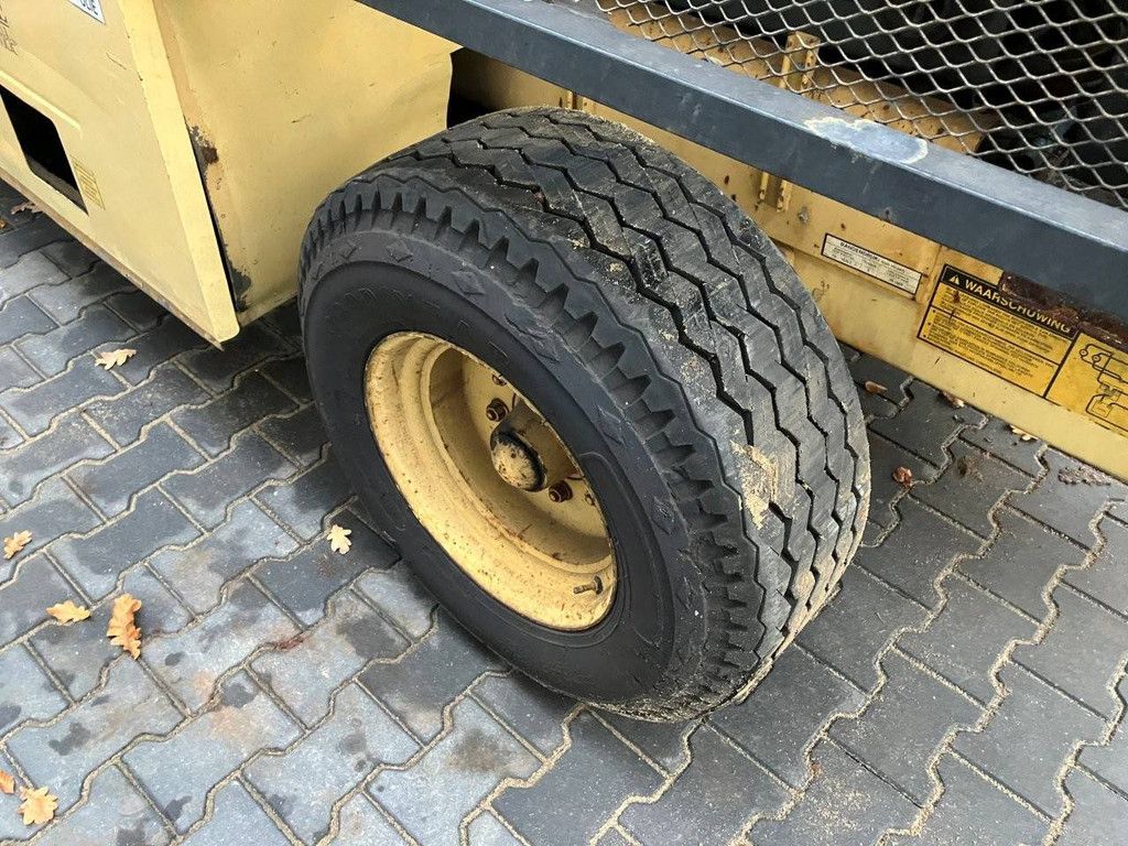 Schaarlift Grove SM4688E Elektrisch 14m 1996