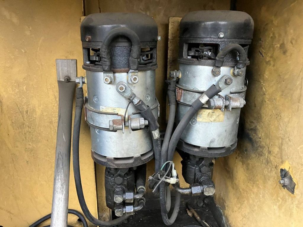 Schaarlift Grove SM4688E Elektrisch 14m 1996