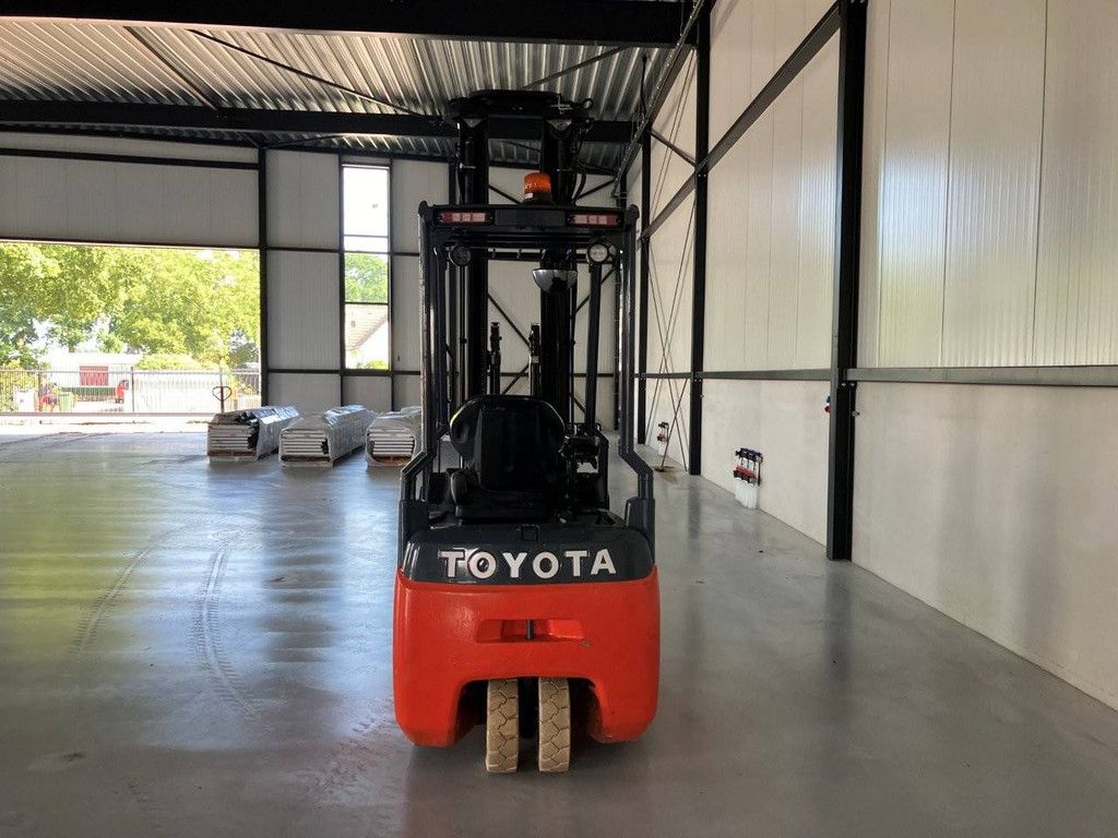 Toyota 8FBE16T Elektrogabelstapler 1600 kg 5,0 m 2020