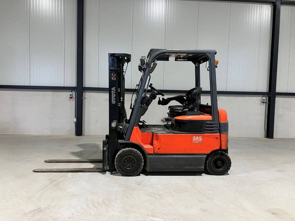 Toyota 7FBMF20 Elektro-Gabelstapler, 2000 kg, 4,7 m, Baujahr 2011