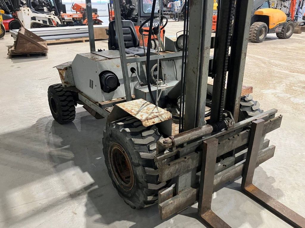 Geländestapler Ausa CE-11 Diesel