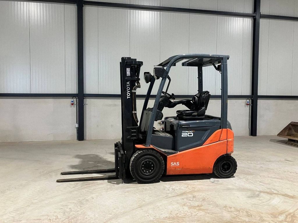 Toyota Electric Forklift 1580kg 4.3m