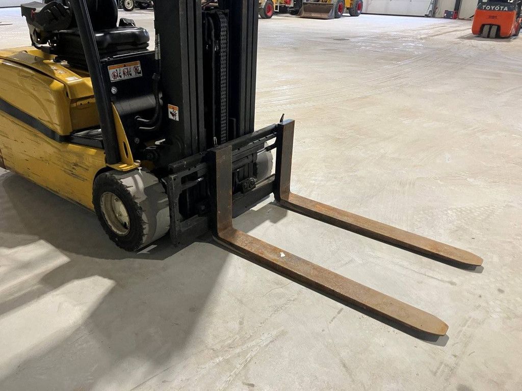 Heftruck Yale ERP18VT LWB E2030 Elektrisch 1760kg 4.6m 2015