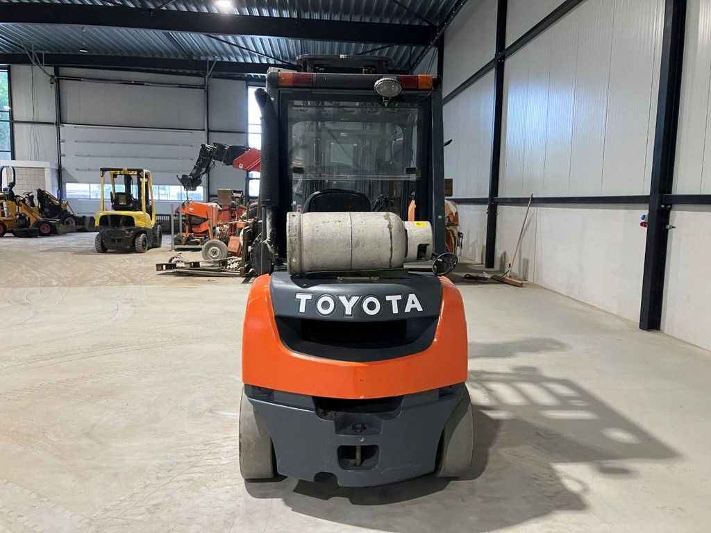Gabelstapler Toyota 02-8FG25 LPG 2500kg 4,0m 2008