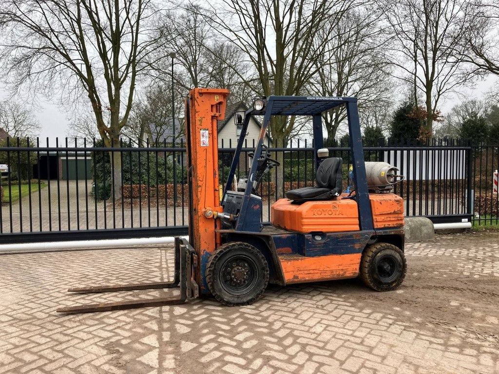 Forklift Toyota 42-5FGF 25 LPG 2500kg 4.7m 1990