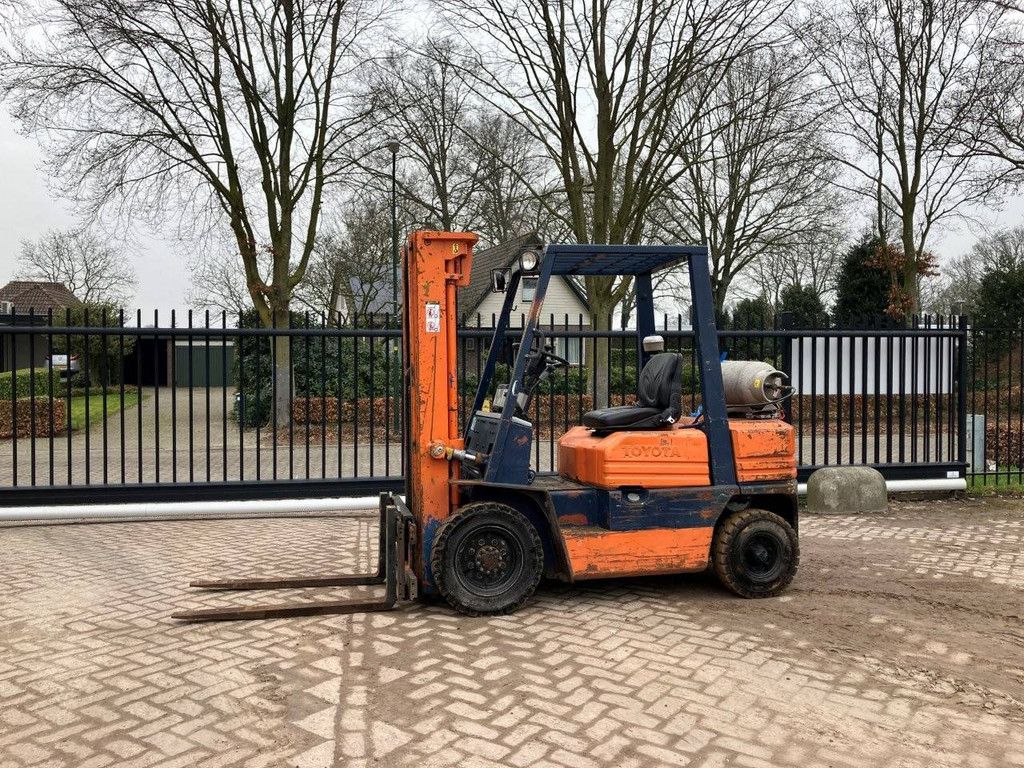 Forklift Toyota 42-5FGF 25 LPG 2500kg 4.7m 1990