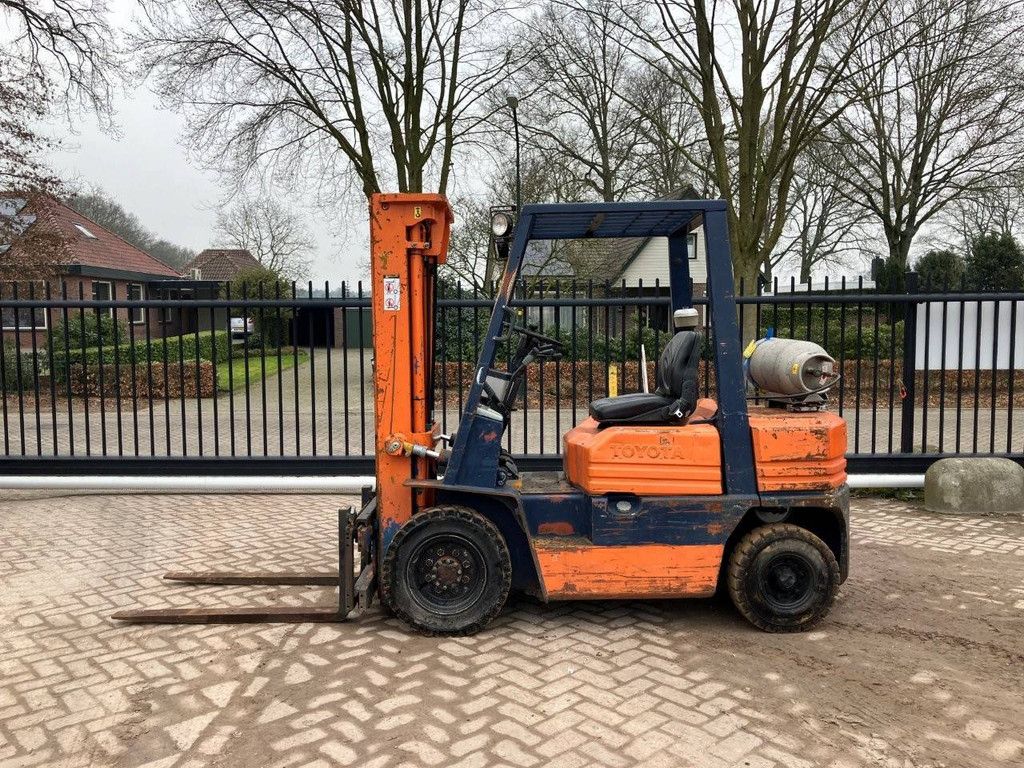 Forklift Toyota 42-5FGF 25 LPG 2500kg 4.7m 1990