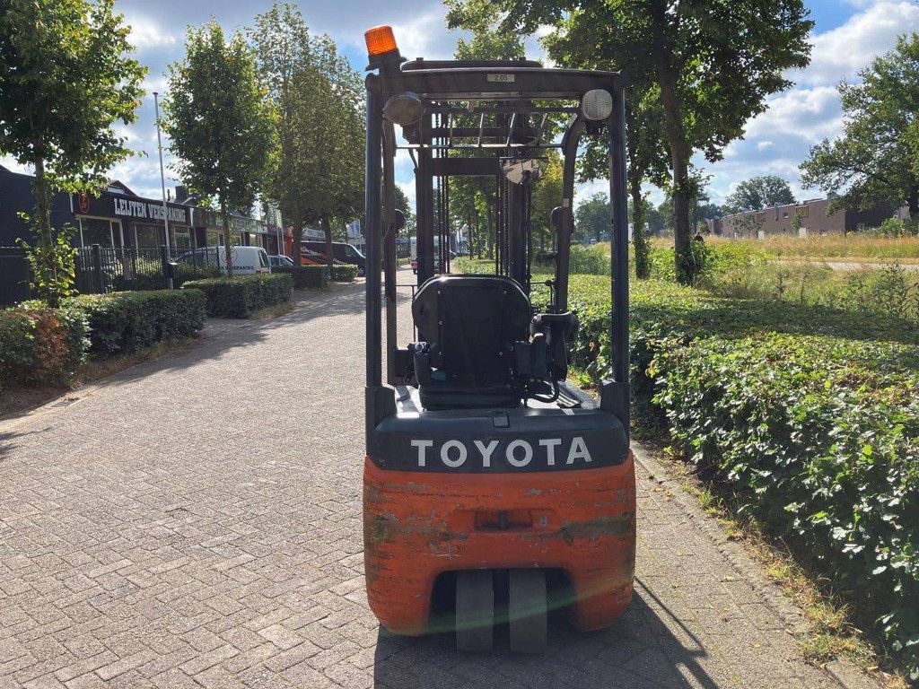 Toyota 8FBR20T Electric Forklift 2000kg