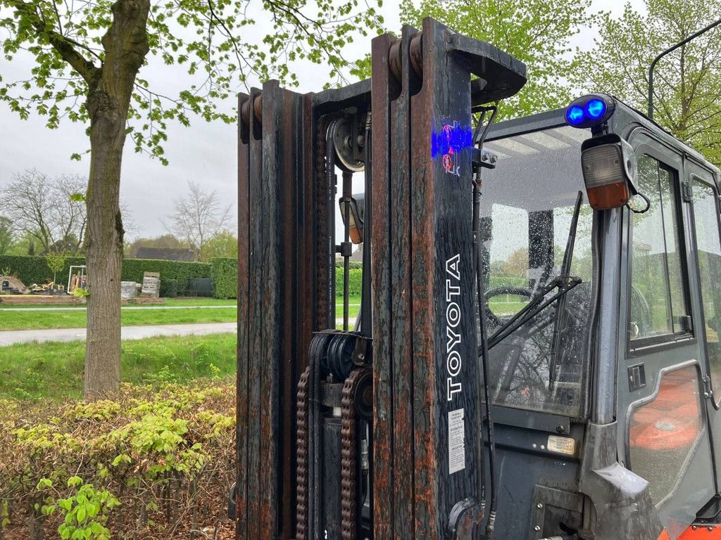 Toyota 7FBMF40 Elektro-Gabelstapler, 4000 kg, 5 m, Baujahr 2008