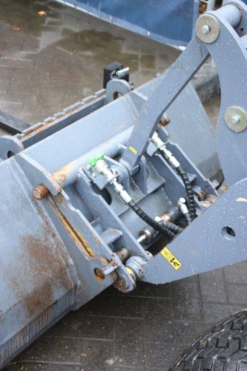 Eurotrac W11-ME Electric 7.7kW articulated loader 2021