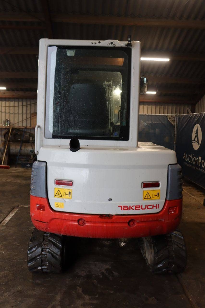 Crawler excavator Takeuchi TB235 Diesel 22kW 2011