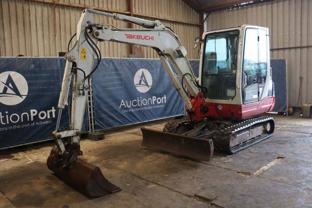 Crawler excavator Takeuchi TB235 Diesel 22kW 2011