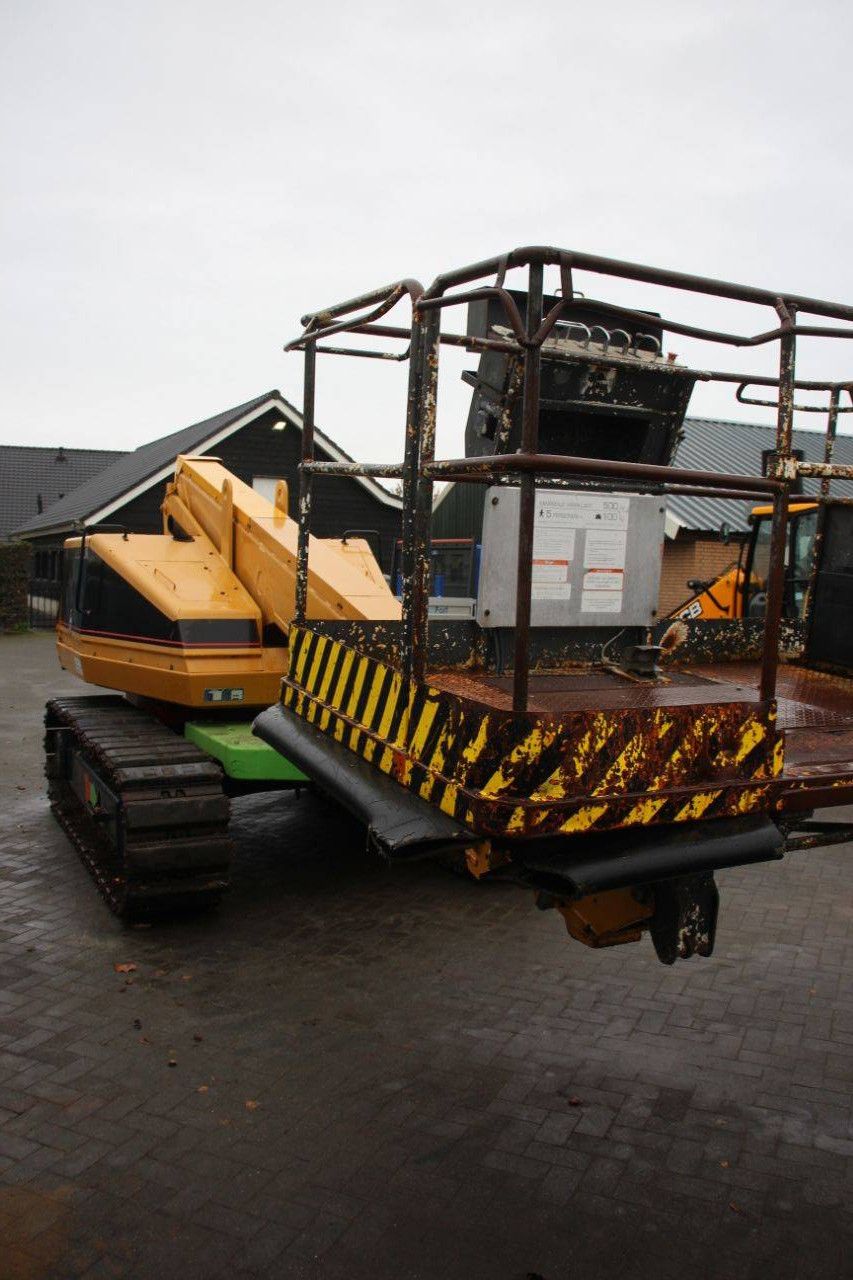 Telescopic aerial work platform AICHI RZ150 Diesel 17m 2001