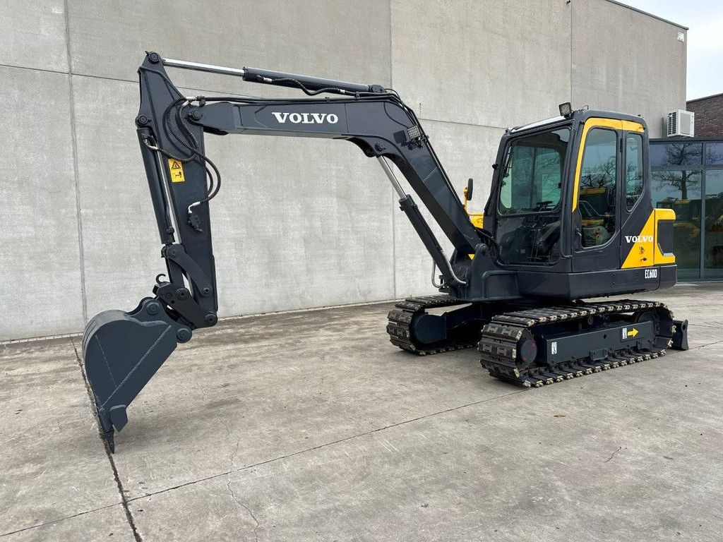 Crawler excavator Volvo EC60D Diesel 36.5kW 2017