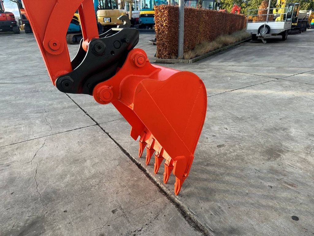 Crawler excavator Kubota KX161-3SZ Diesel 2013