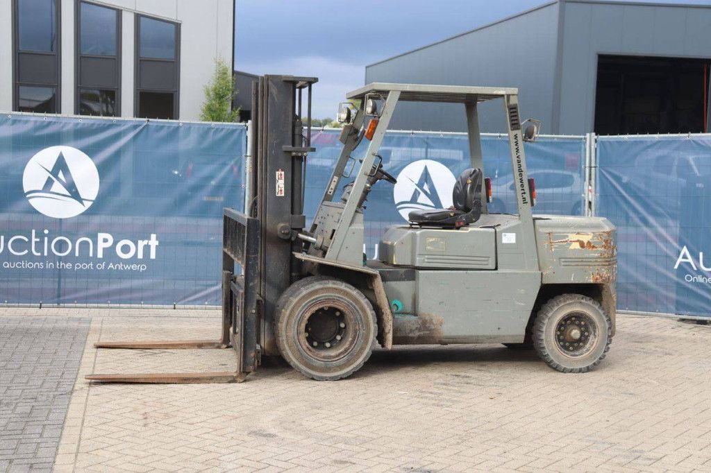 Gabelstapler Yang FD-45TIP Diesel 4500 kg 4,7 m 1999