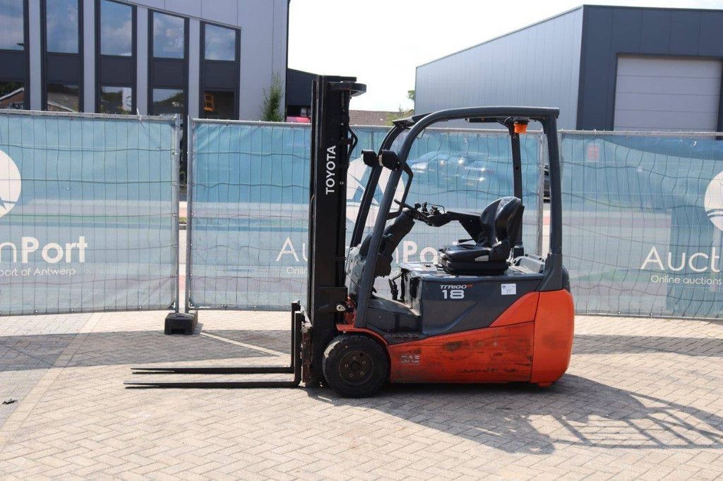 Forklift Toyota 8FBET18 Electric 1800kg 5m 2013