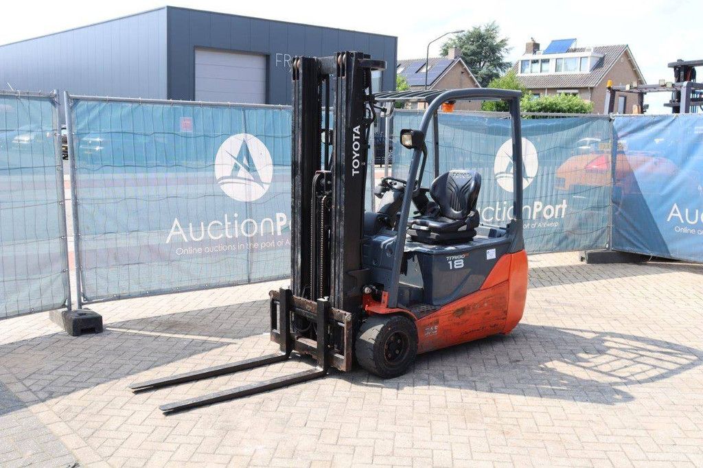 Forklift Toyota 8FBET18 Electric 1800kg 5m 2013