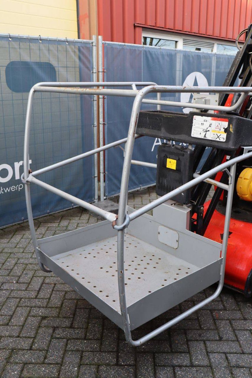 Manitou 100VJR Evolution Electric Mast Lift 9.9m 2009